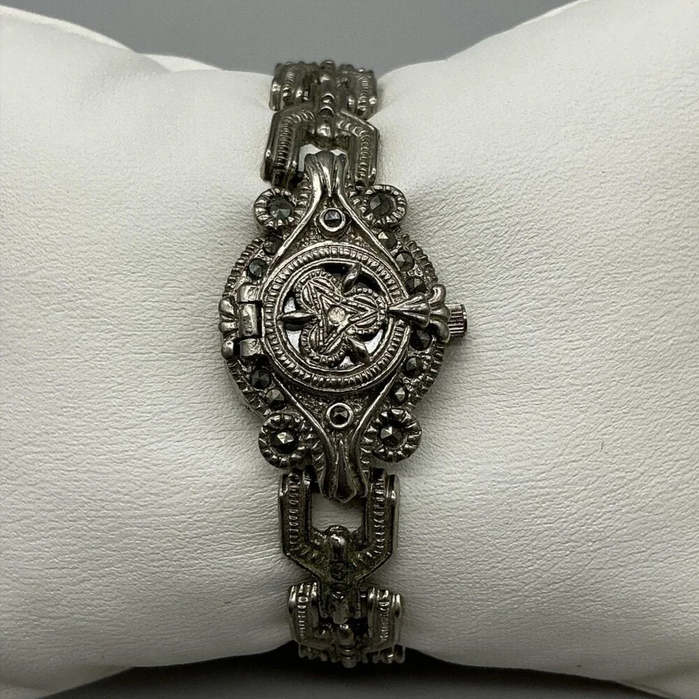 Asireck Marcasite Watch Women 18mm Silver Tone Hidden Dial New Battery 6.25
